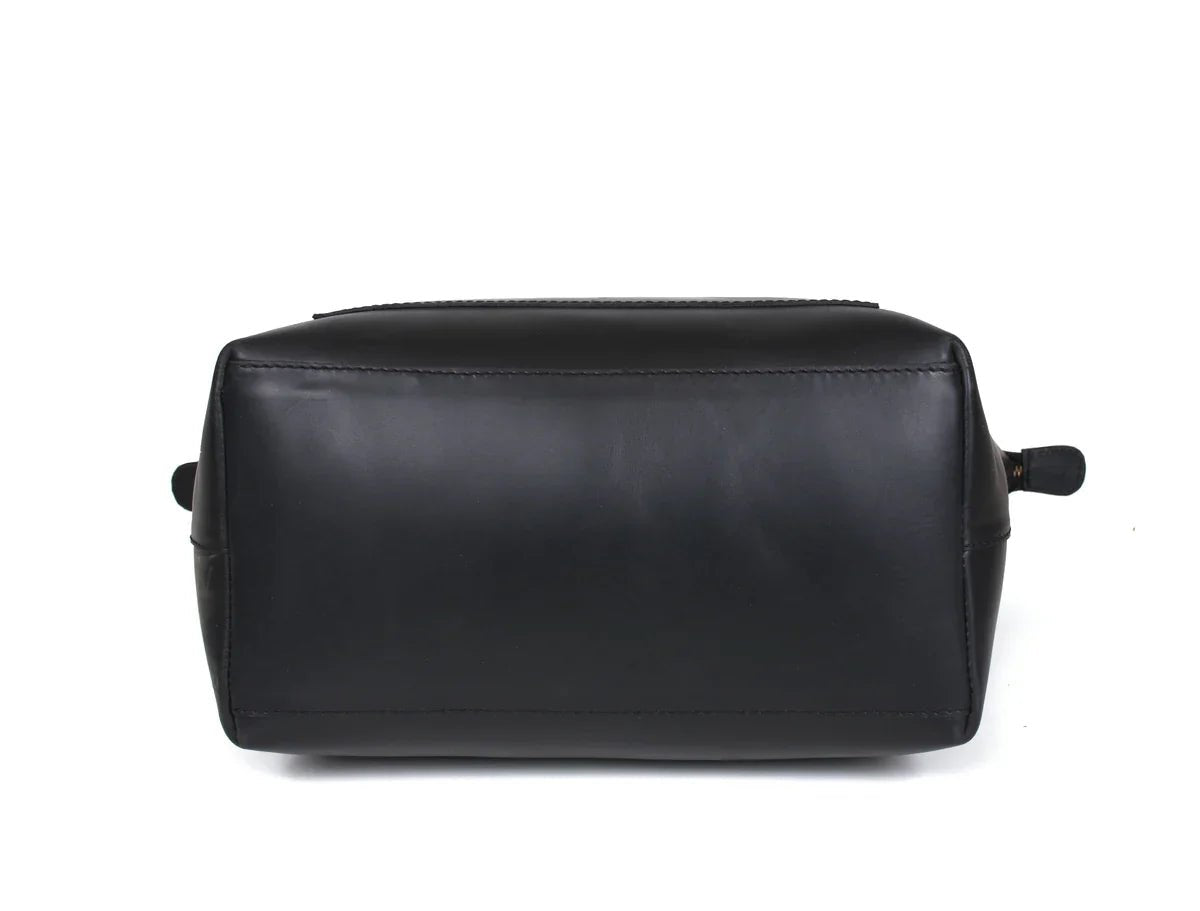 Cassidy Leather Tote Bag - www.Shopthatapp.com