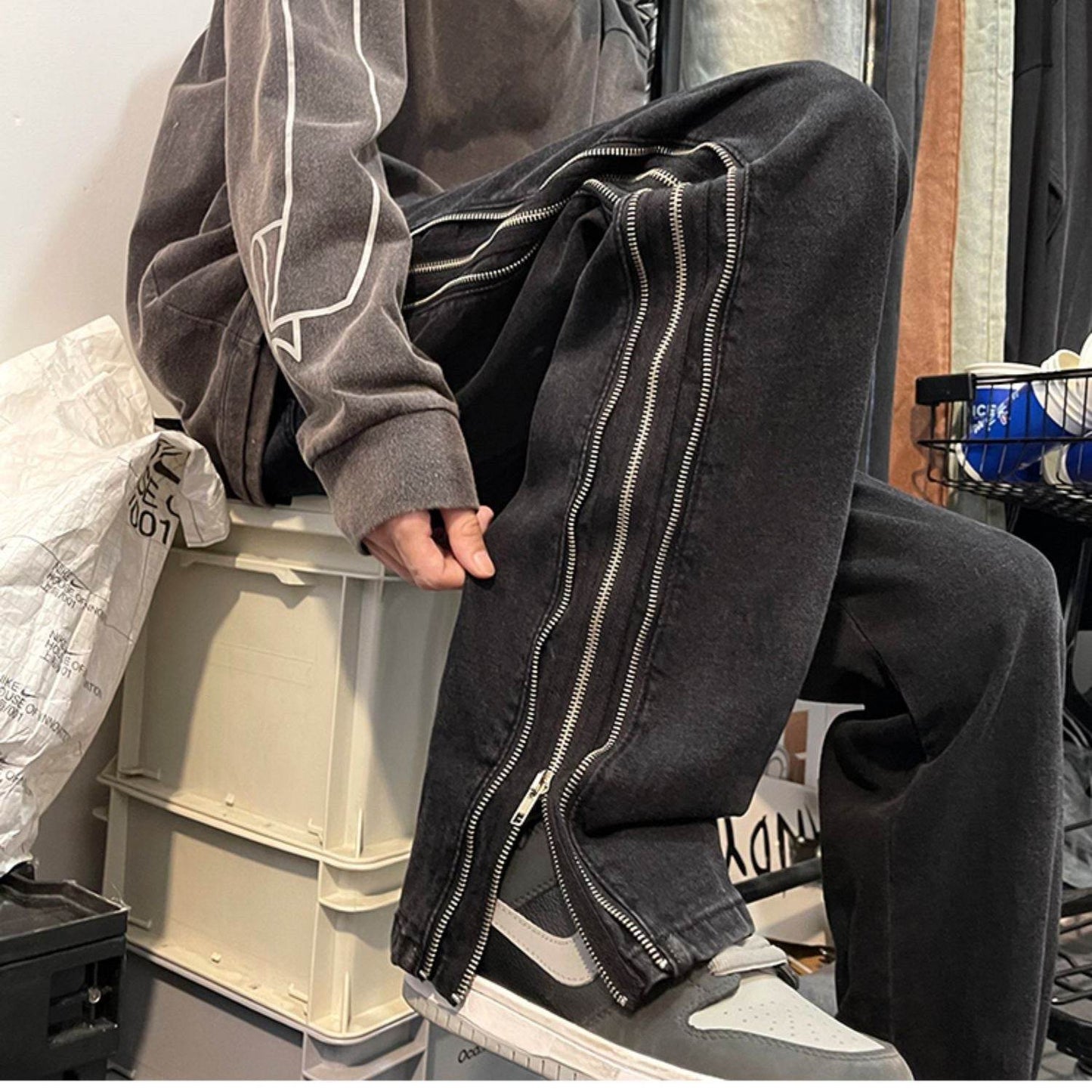 American Zippered Denim Straight Trousers For Men Jeans - www.Shopthatapp.com