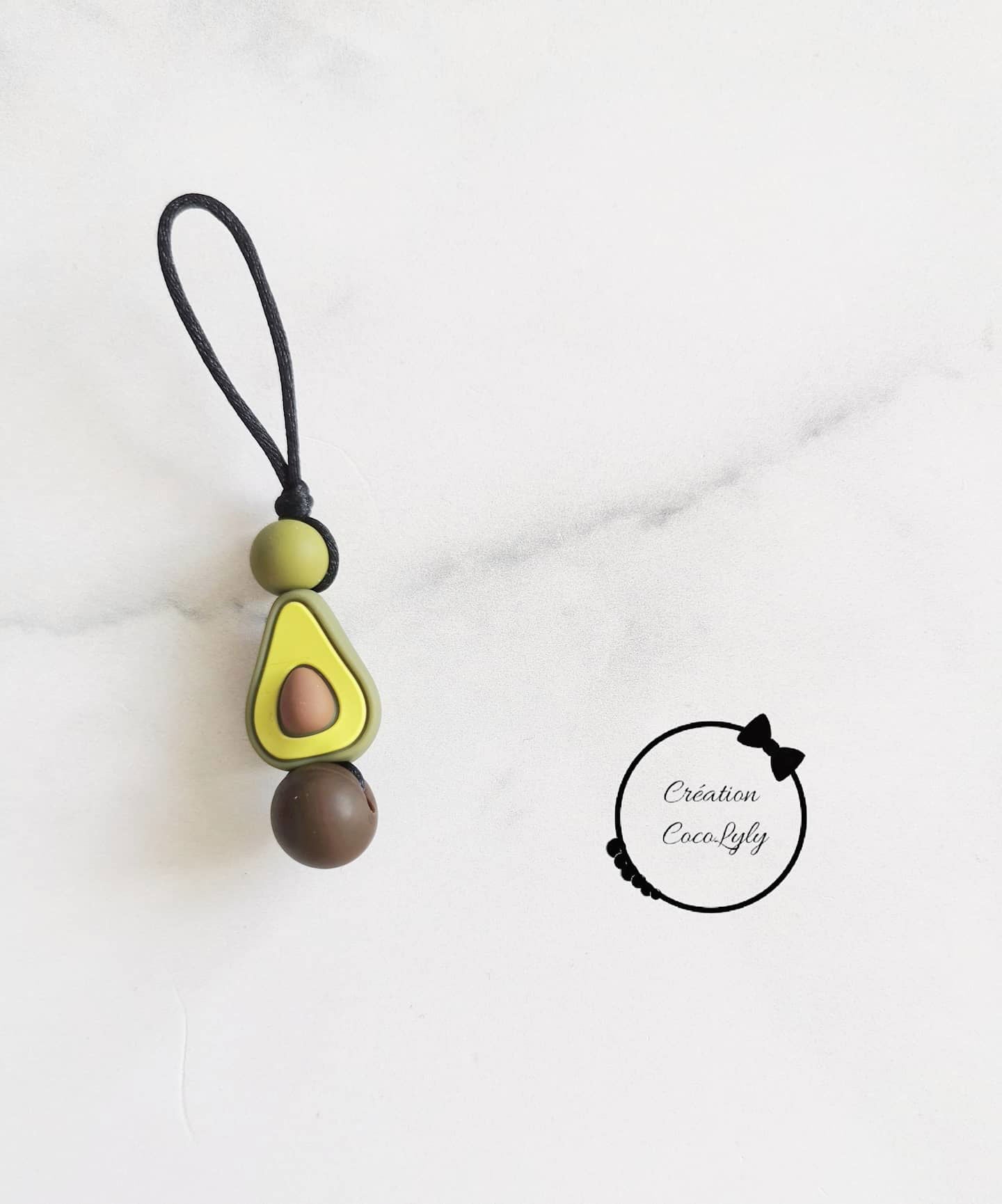 Avocado zipper charm by Creation Coco Lyly, colorful and fun accessory for bags and luggage