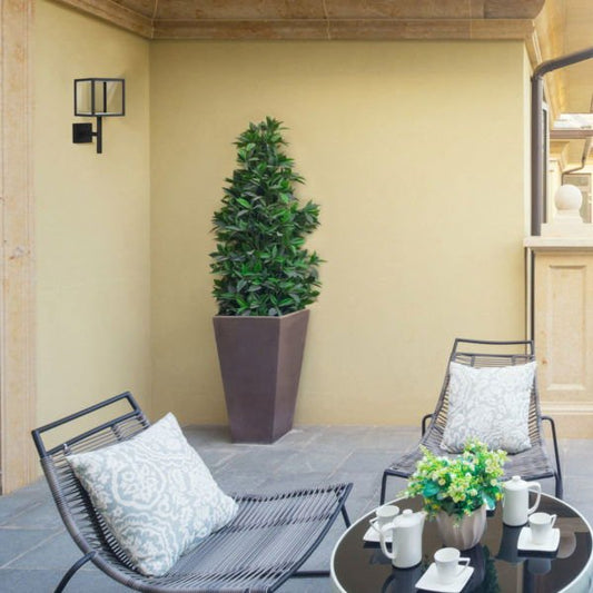 Delex LED Outdoor Wall Light - www.Shopthatapp.com