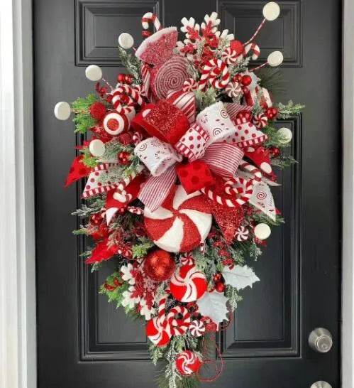 Christmas Door Hanging Christmas Wall Decoration - www.Shopthatapp.com