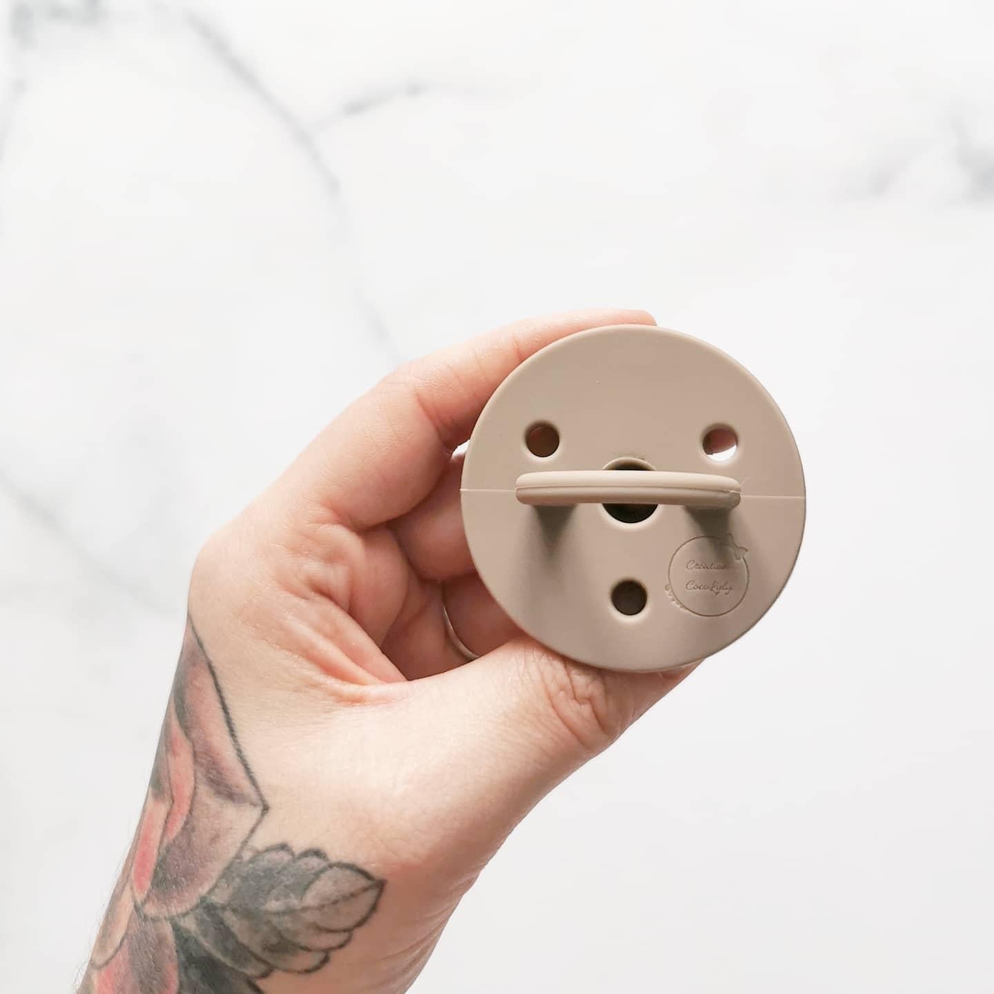 Suce création cocolyly taupe 6-18mois - www.Shopthatapp.com