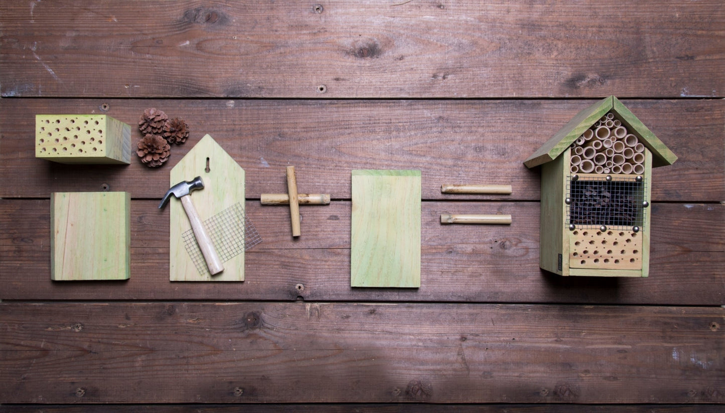Diy Nesting Box - www.Shopthatapp.com