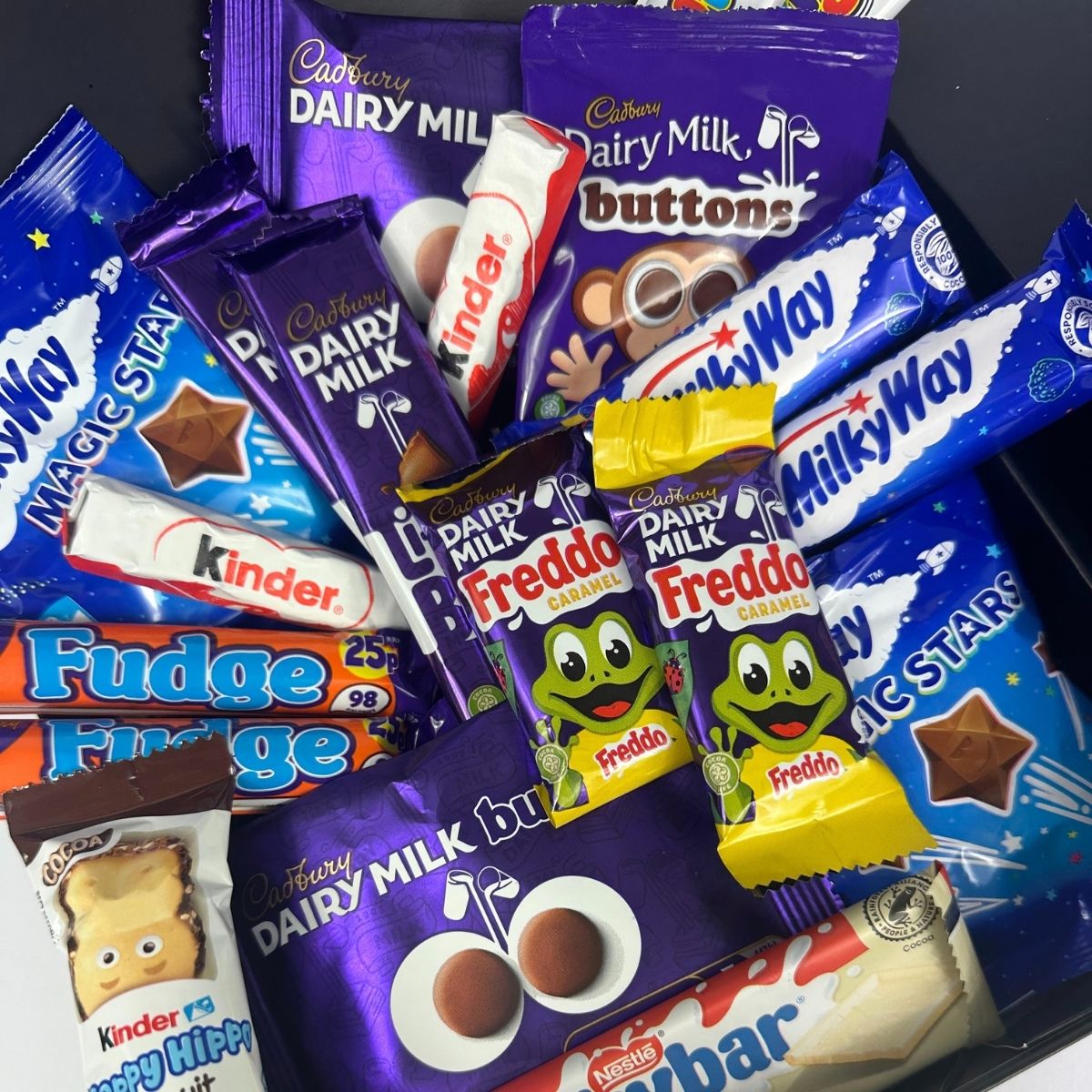 Kids Chocolate Signature Gift Hamper - www.Shopthatapp.com