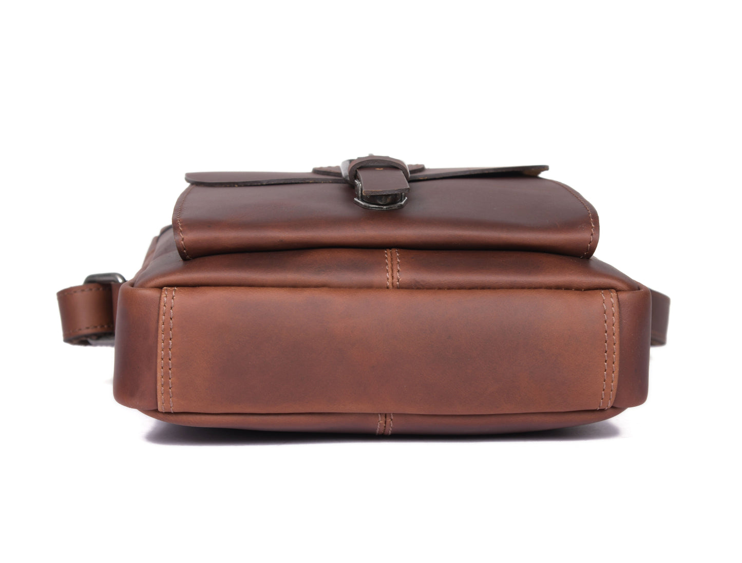 Leather Fanny Bag - www.Shopthatapp.com