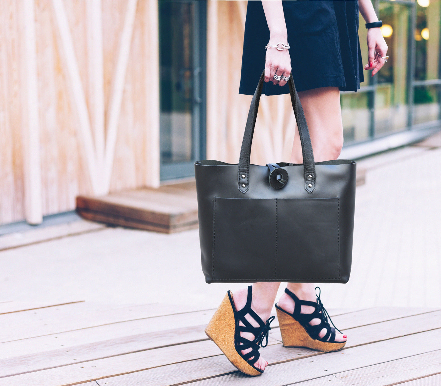 Leather Willow Tote - www.Shopthatapp.com