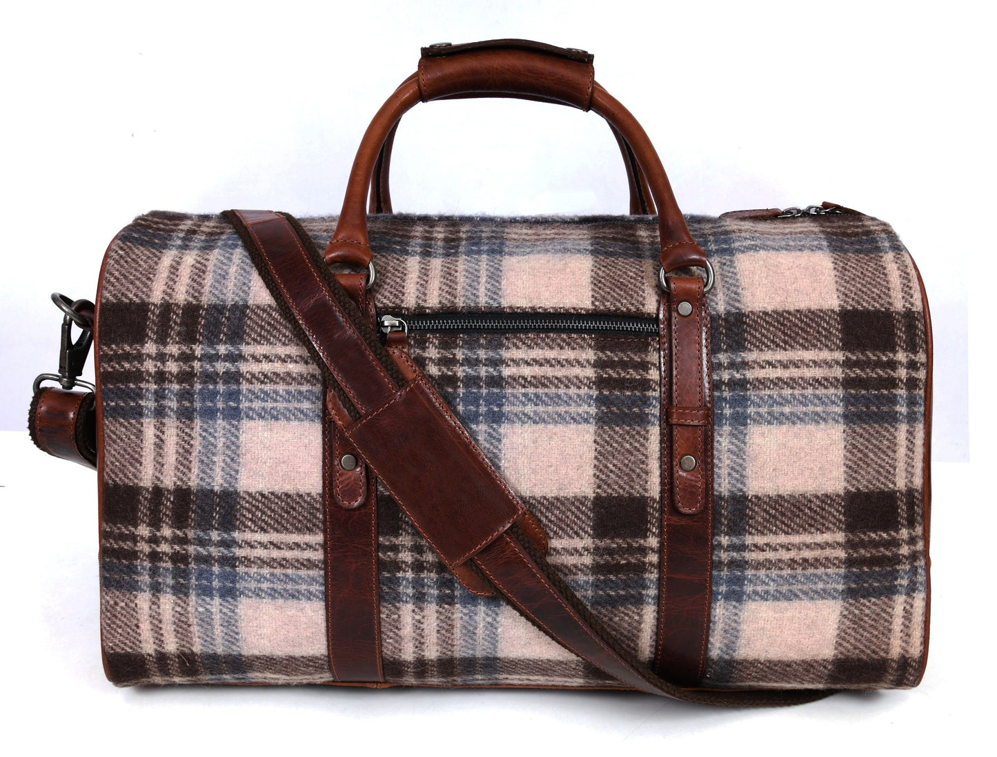 Manchester Leather & Tweed Duffle Bag - www.Shopthatapp.com