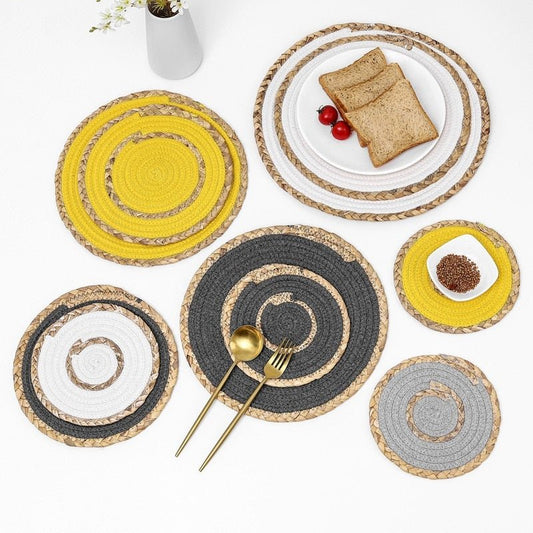 Straw Crochet Placemat - www.Shopthatapp.com
