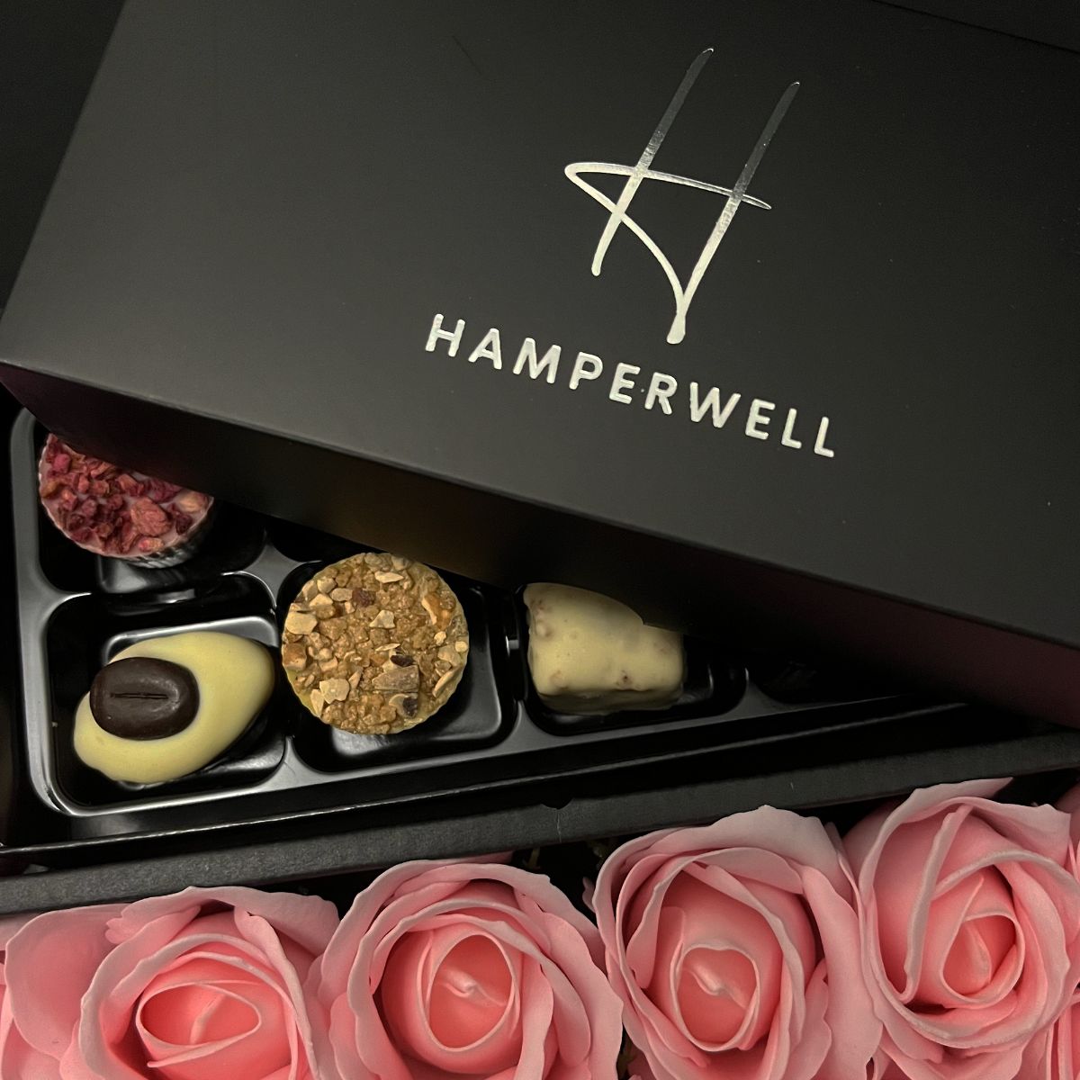 Lindt Lindor & Yankee Candle Signature Chocolate Bouquet With Pink Roses-Food and beverage-www.Shopthatapp.com-HamperWell