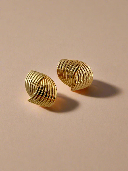 Wrap Over Studs - www.Shopthatapp.com