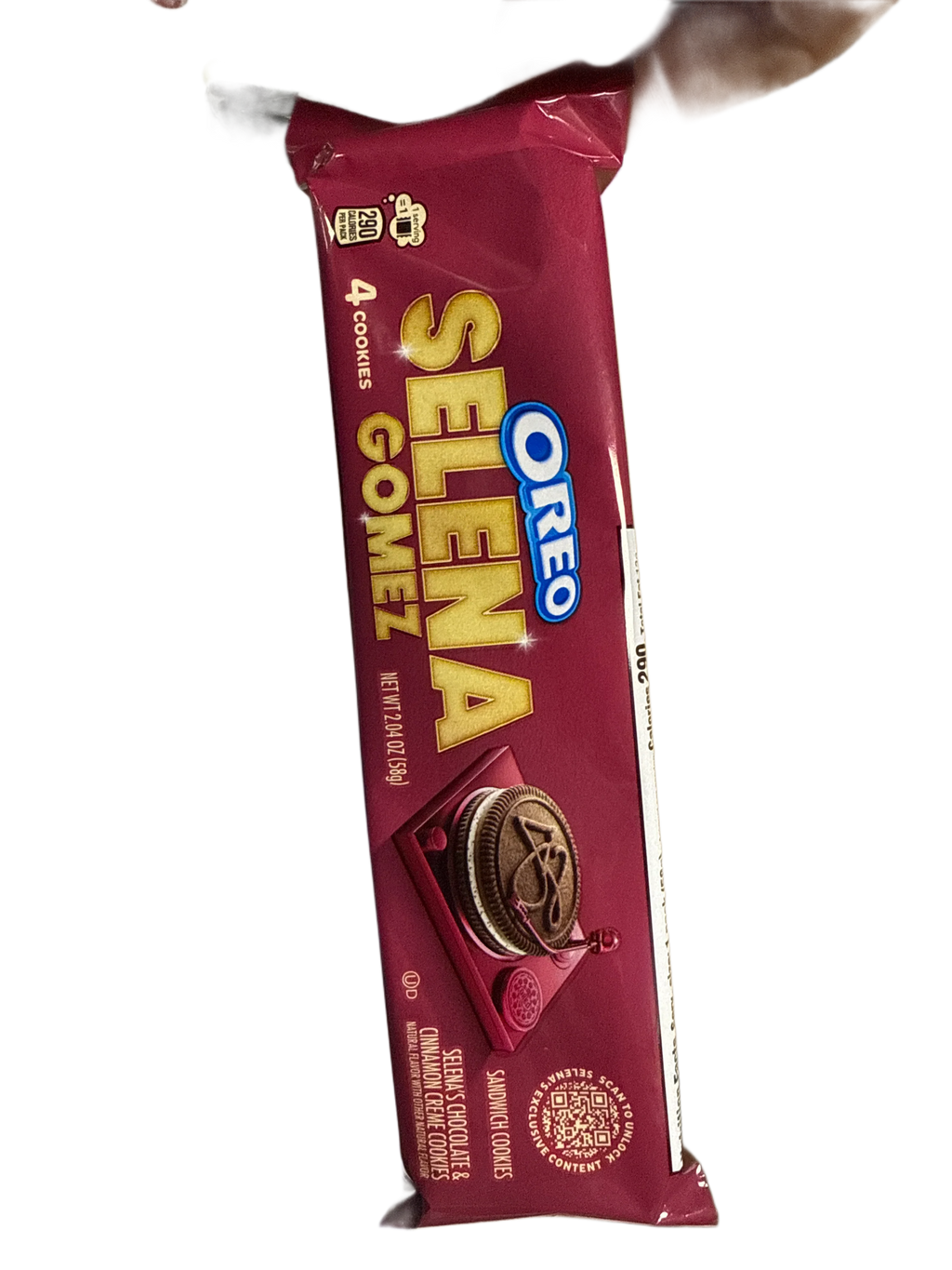 Oreo Selena Gomez Chocolate and Cinnamon Cream Cookies 58G - U.S Edition - www.Shopthatapp.com