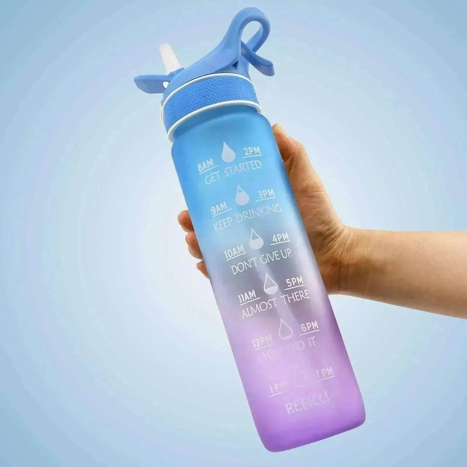 1000ML Plastic Spray Water Bottle perfect for sports & outdoor activities - www.Shopthatapp.com #