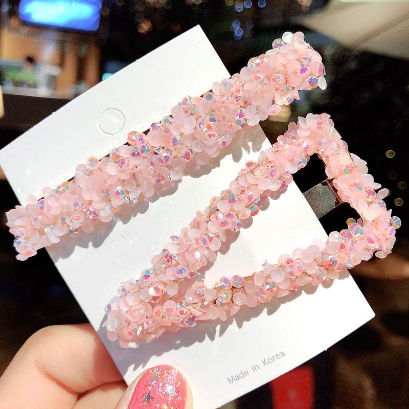 Elegant Rhinestone Flower Bling Hair Clip - www.Shopthatapp.com