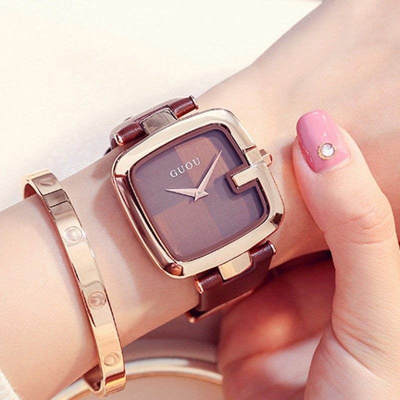 Square bracelet watch - www.Shopthatapp.com