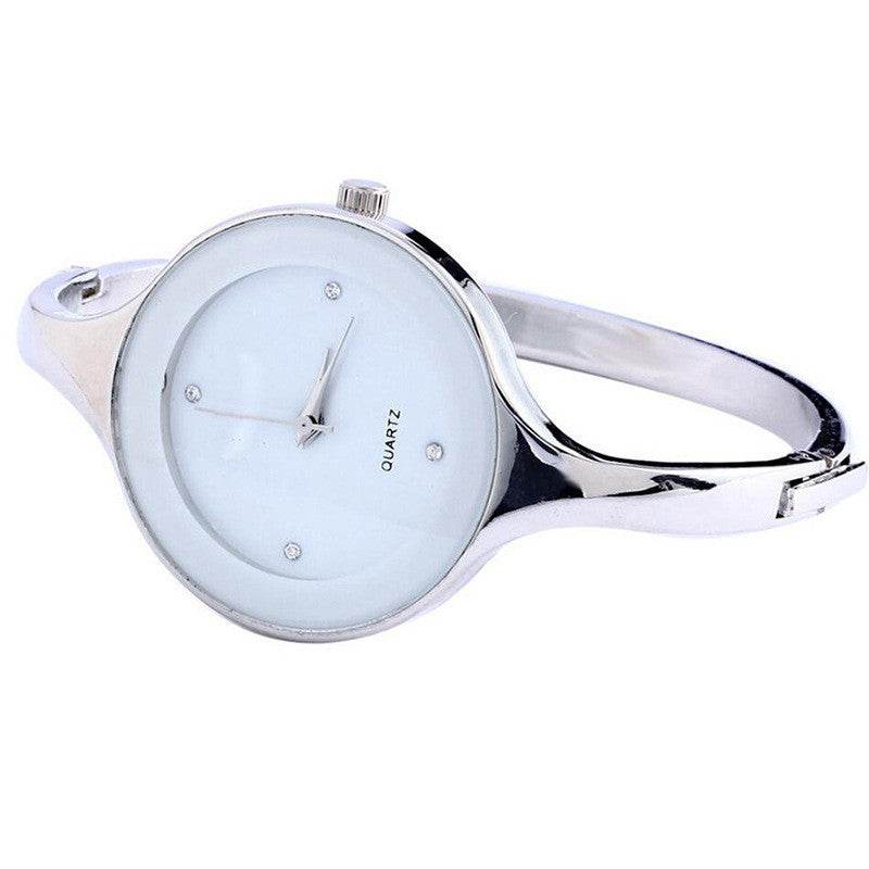 Ladies bracelet watch - www.Shopthatapp.com