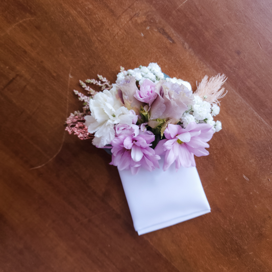 Boutonnière de poche - Fleurs fraîches