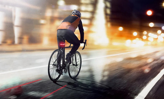 Feu arrière et marqueur de piste cyclable laser Pursuit avec 7 fonctions LED