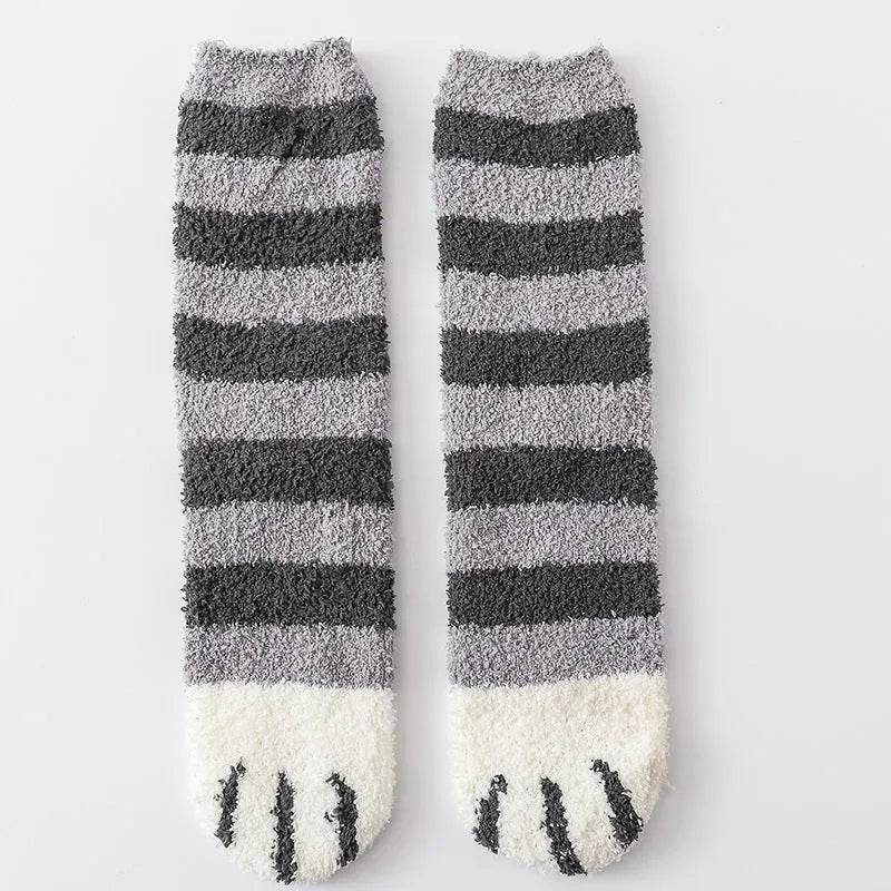 Winter House floor Fleece socks - www.Shopthatapp.com