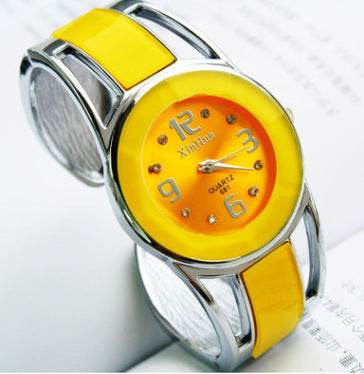 Ladies bracelet watch - www.Shopthatapp.com
