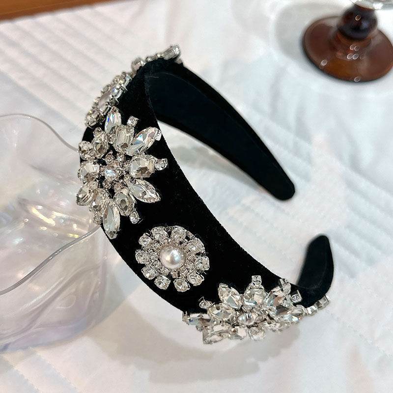 Retro Baroque Pearl Rhinestone Headband - www.Shopthatapp.com