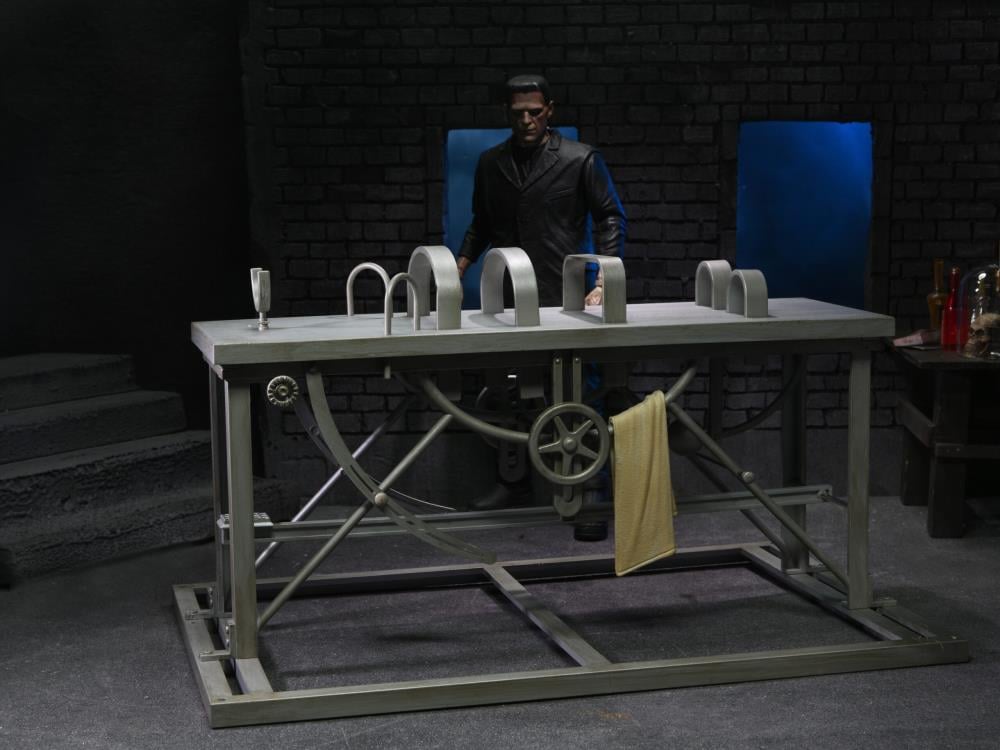 Universal Monsters Frankenstein Accessory Set - www.Shopthatapp.com