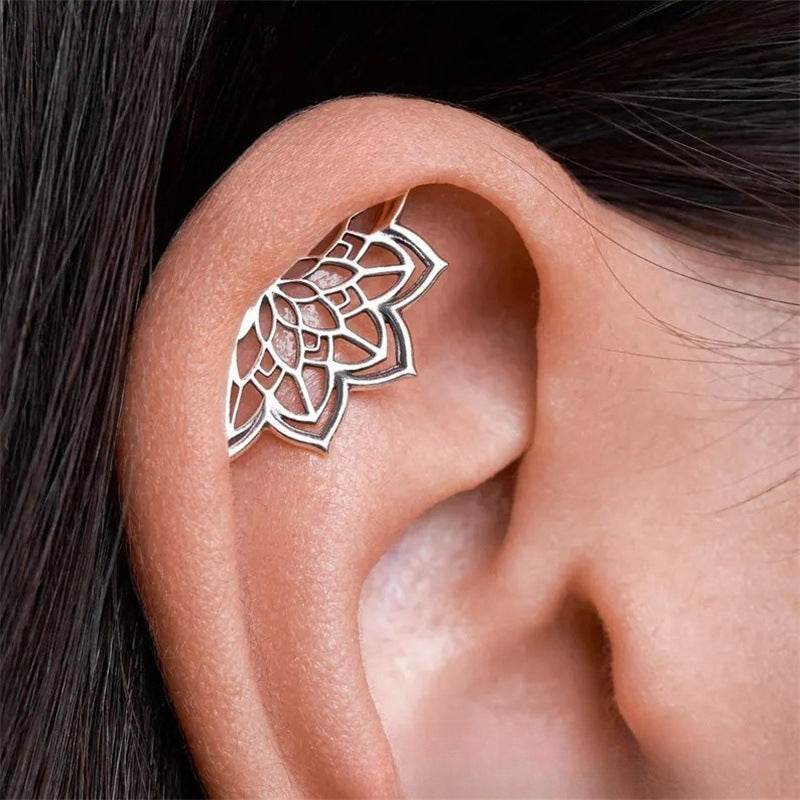 Spider Web Stud Earrings Personality Halloween Horror - www.Shopthatapp.com