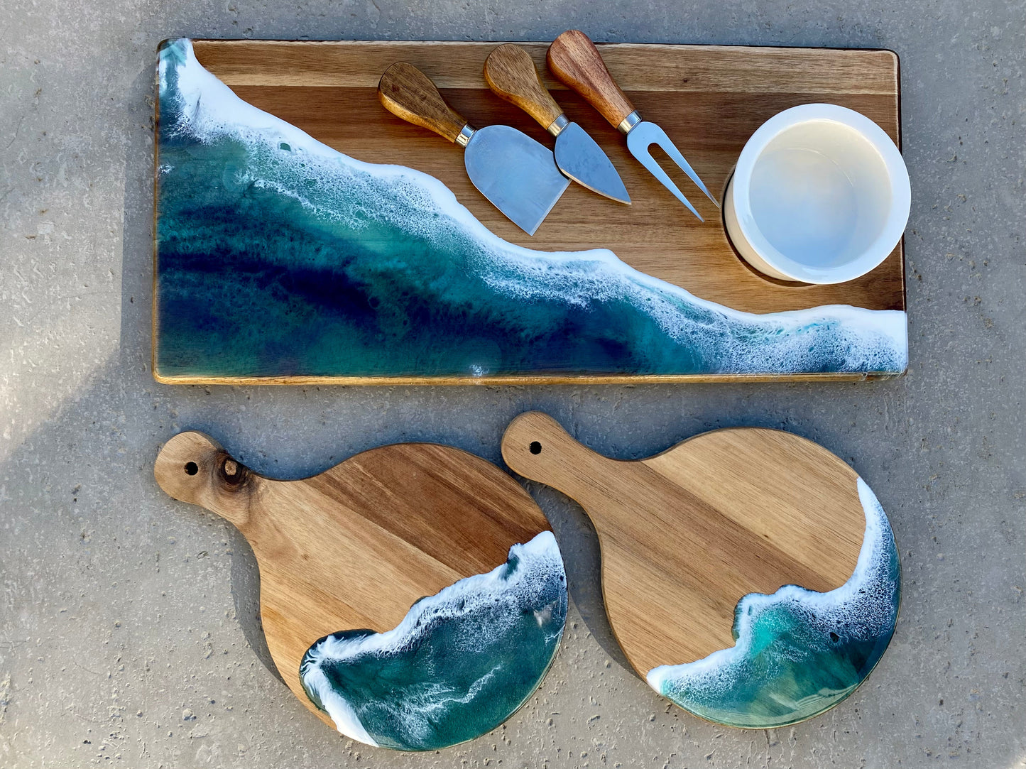 Acadia Charcuterie Board Gift set - www.Shopthatapp.com