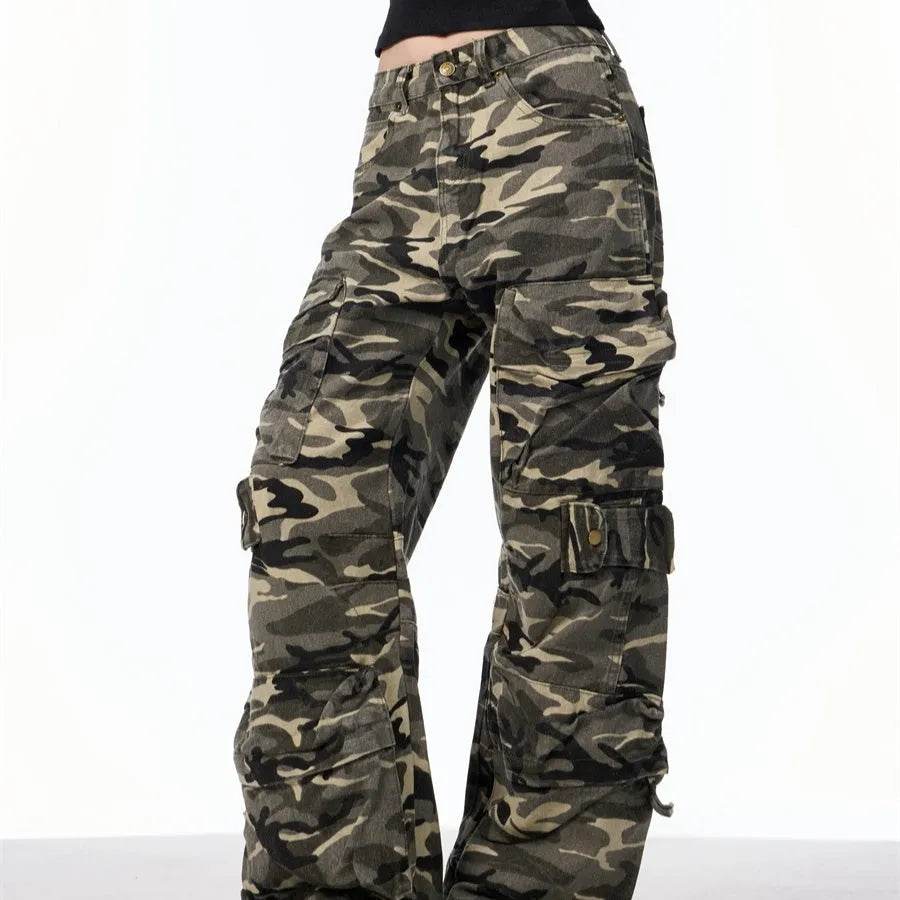 Retro Design Camouflage Cargo Pants Women - www.Shopthatapp.com