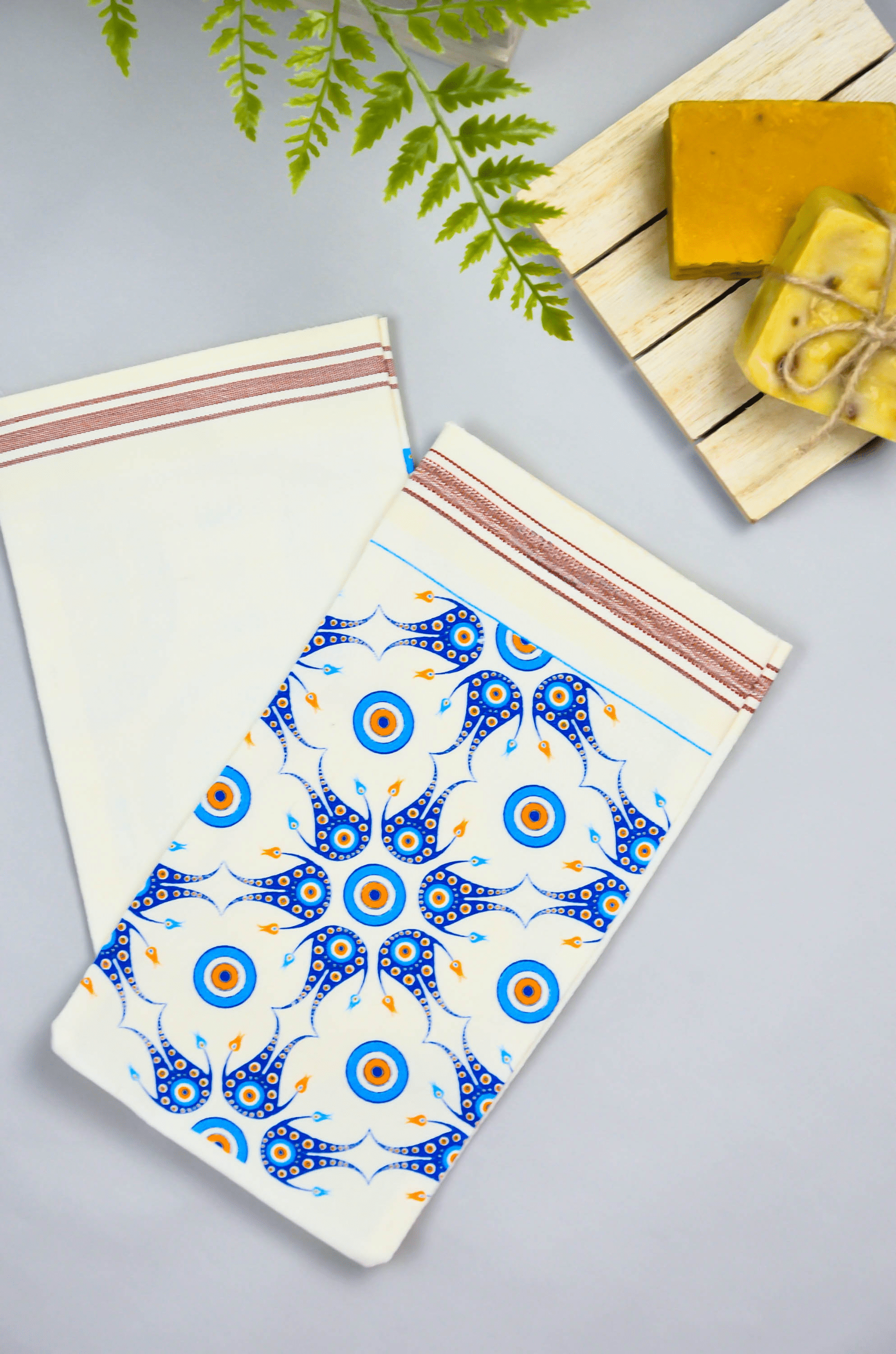 Exfoliating Glove - www.Shopthatapp.com