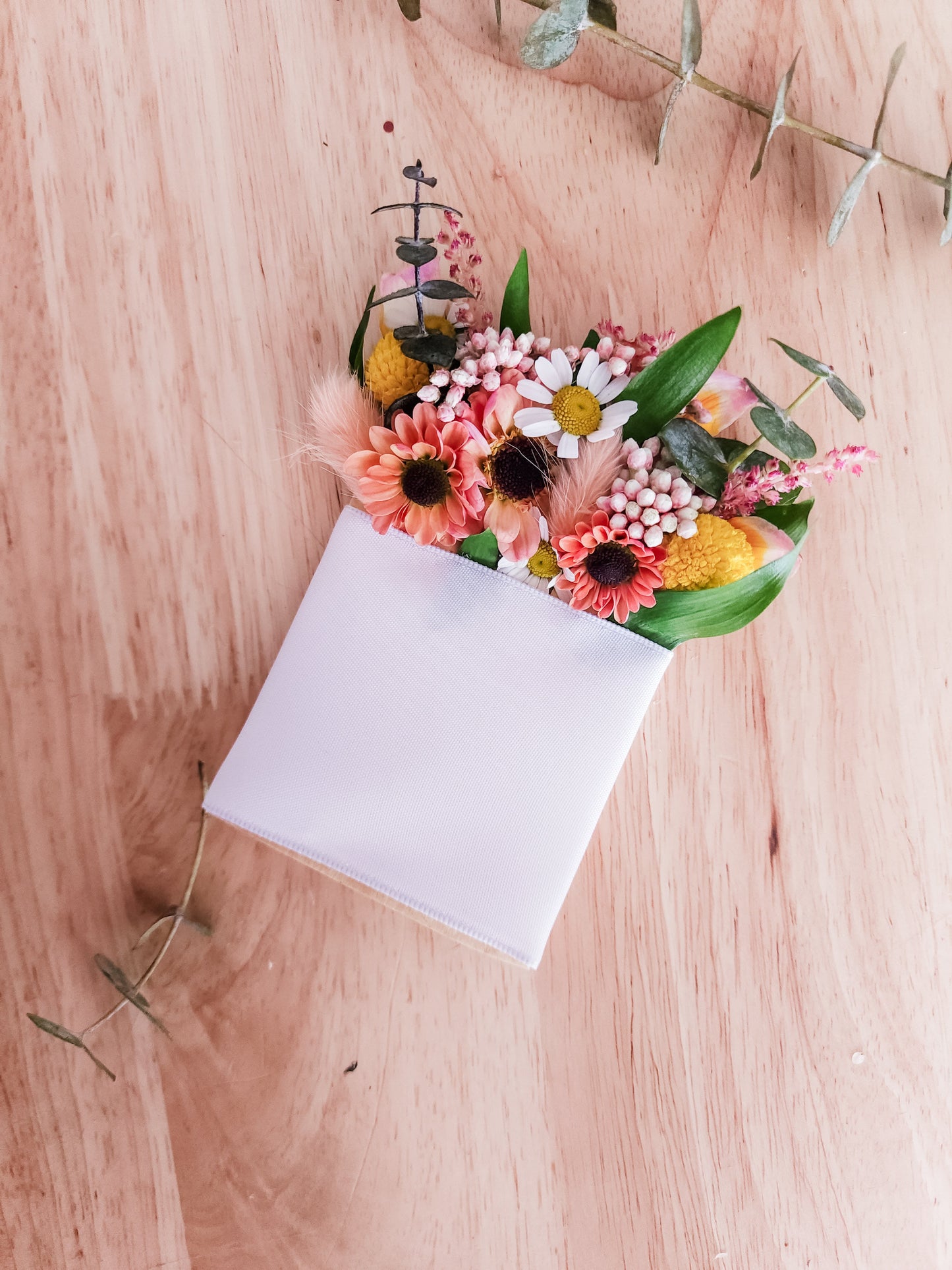Pocket Boutonniere - Soft Pinks