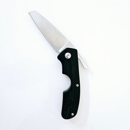 The Blade - www.Shopthatapp.com