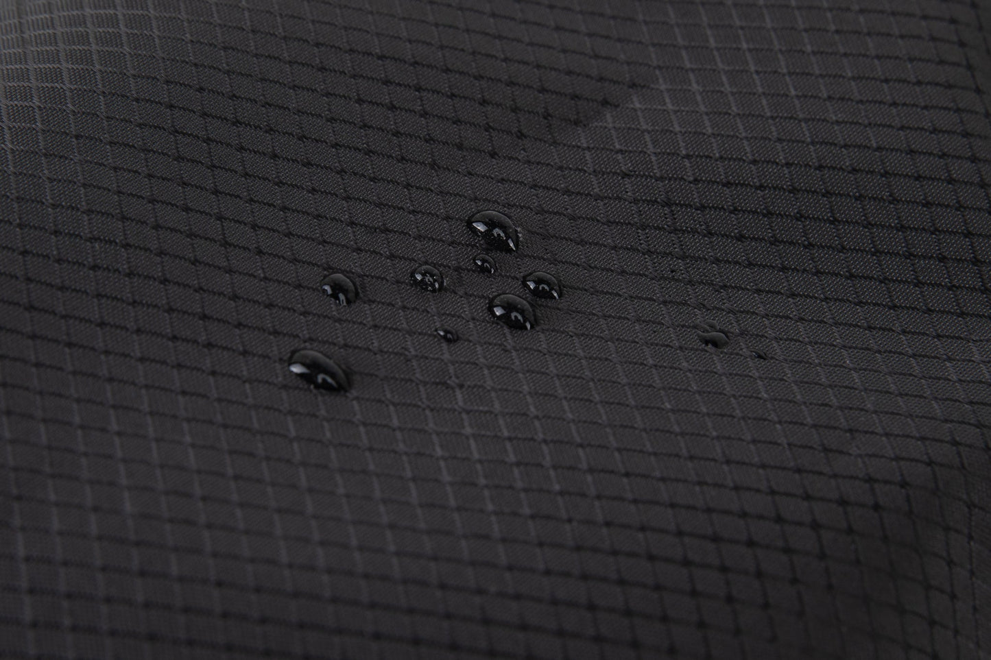 20L Ultralight Foldaway Backpack - www.Shopthatapp.com #