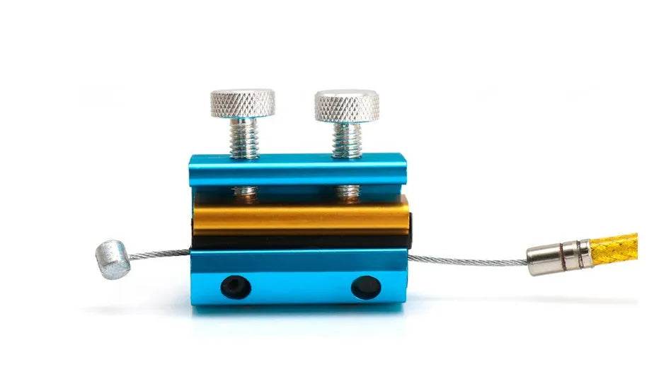 Auto Vehicle Car Motorcycle Clutch cable oil lubrication tool - www.Shopthatapp.com