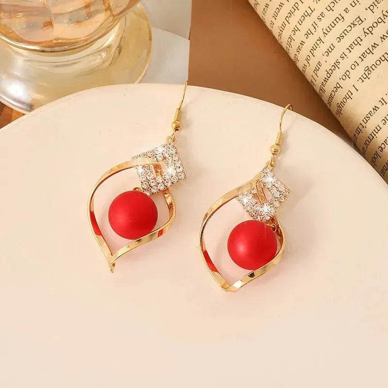 Women's Fashionable Temperamental All-match Pearl drop Earrings - www.Shopthatapp.com