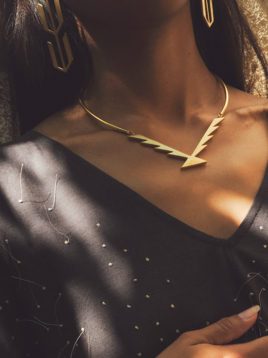 Xquenda Necklace - www.Shopthatapp.com