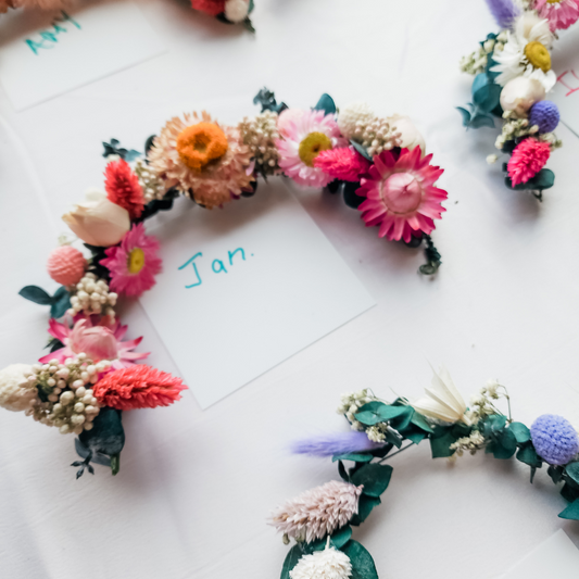 Expérience Couronne de Fleurs - Atelier de création de votre propre couronne de fleurs