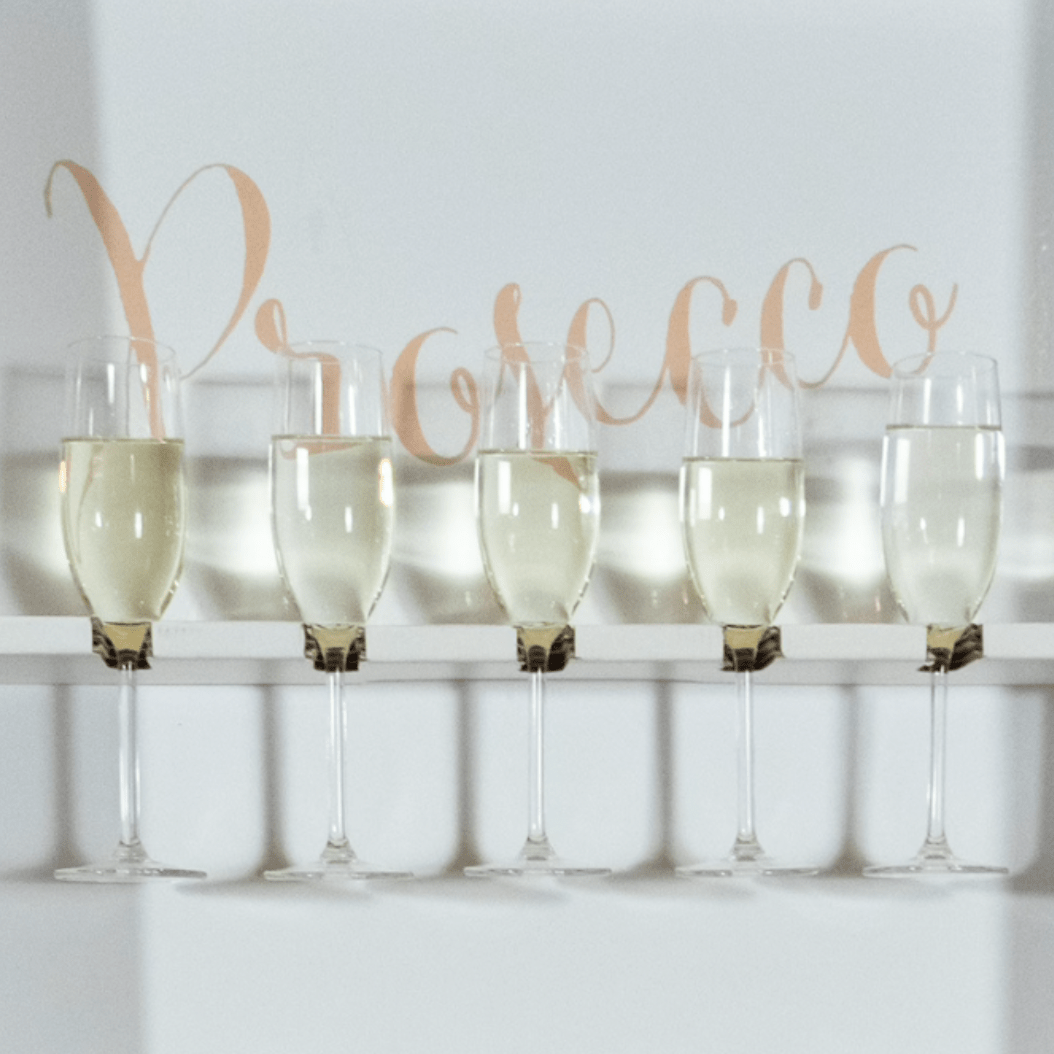 Bubbly Champagne Wall - www.Shopthatapp.com