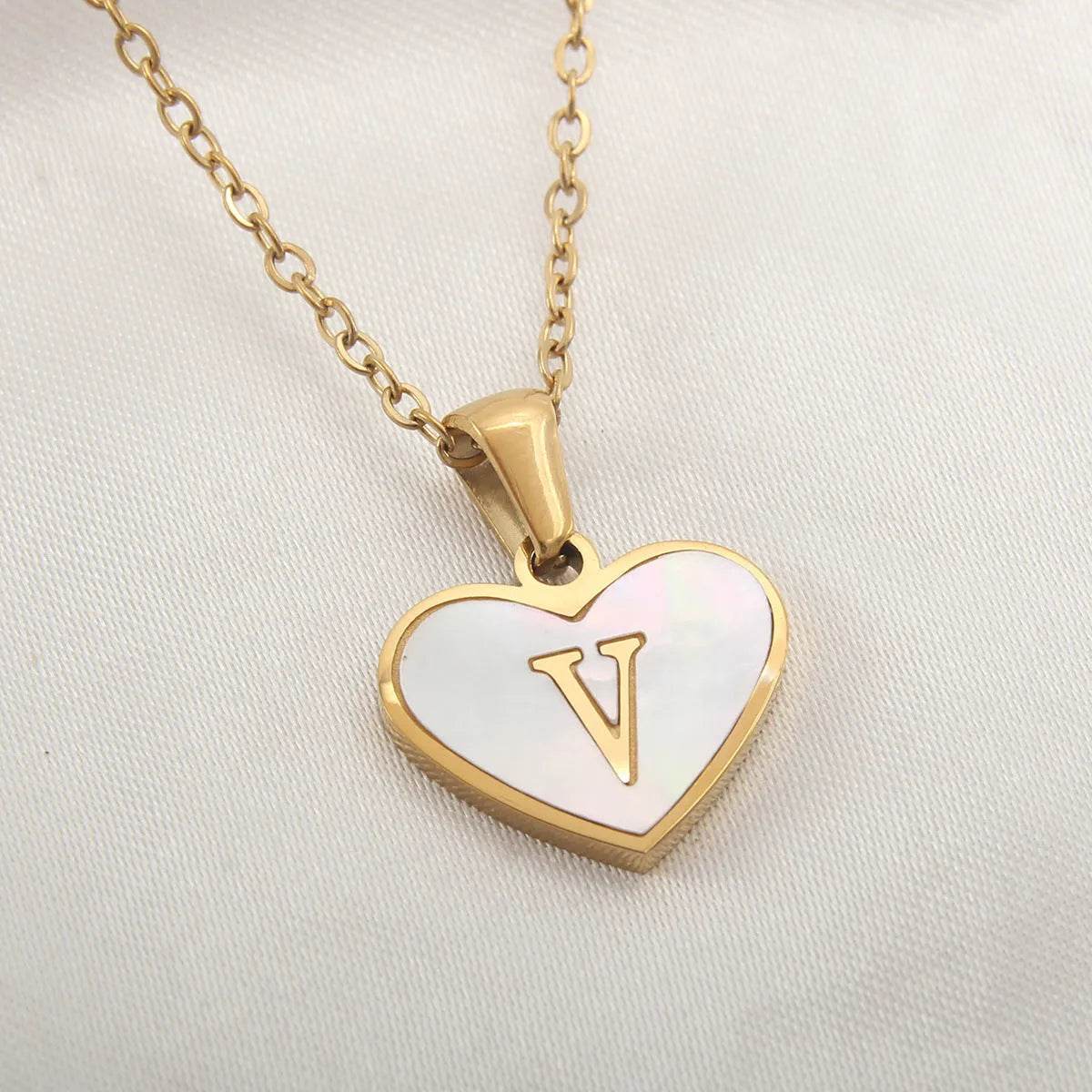 26 Letter Heart-shaped Necklace White Shell Love Clavicle Chain Fashion Personalized Necklace For Women Jewelry Valentine's Day - www.Shopthatapp.com