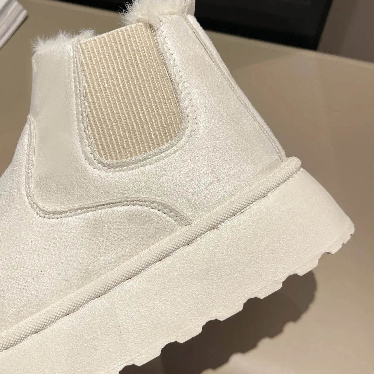 Women's Plush Boots Winter Warm Fleece Thick Flats Snow Boots Fashion Shoes - www.Shopthatapp.com