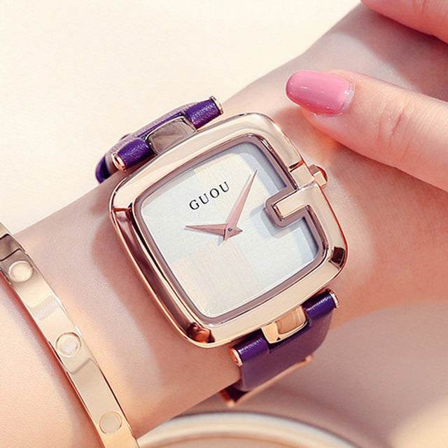Square bracelet watch - www.Shopthatapp.com