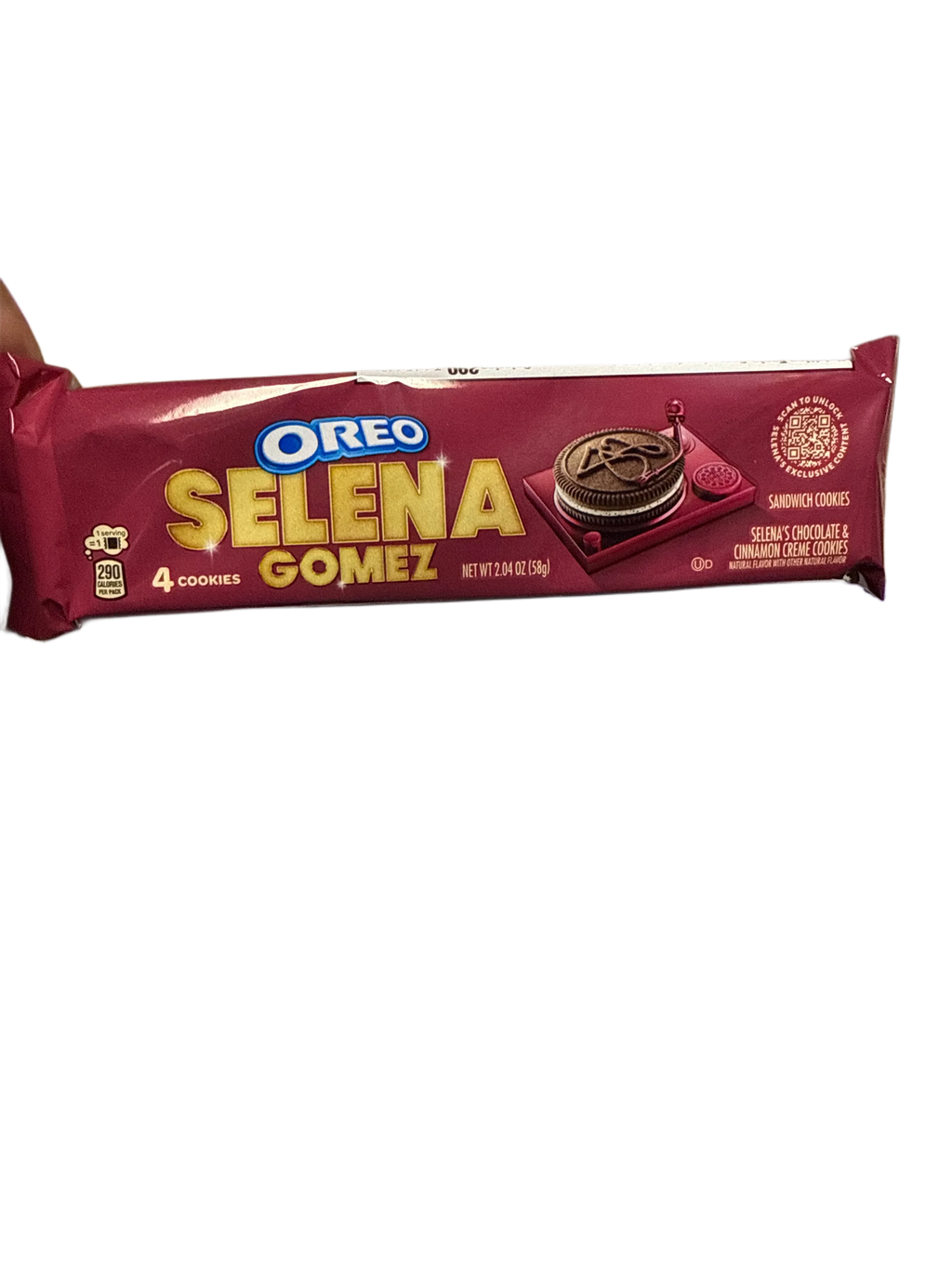 Oreo Selena Gomez Chocolate and Cinnamon Cream Cookies 58G - U.S Edition - www.Shopthatapp.com