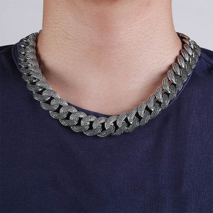 Emerald color men's large Cuban chain - www.Shopthatapp.com