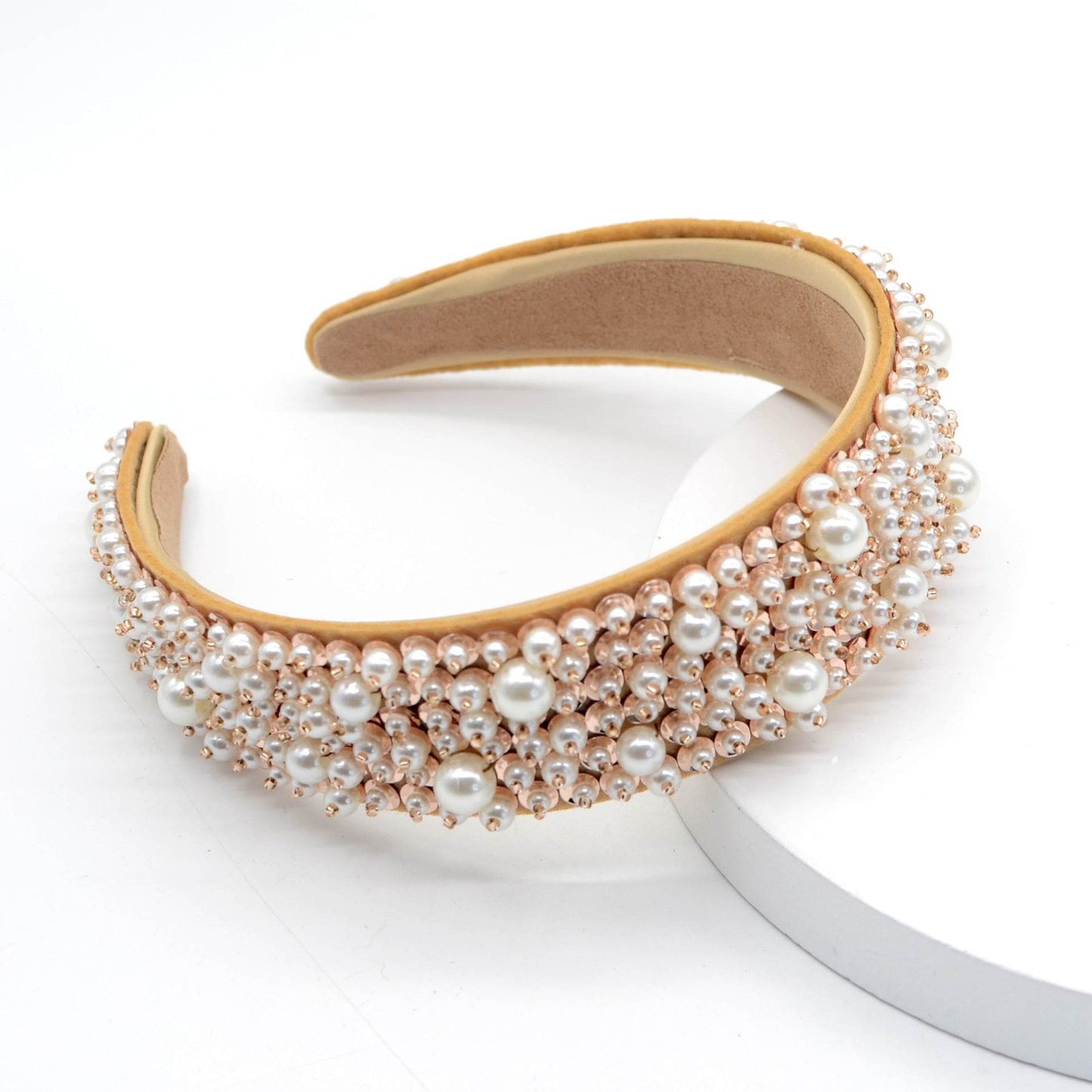 Elegant Baroque Rhinestone Pearl Headband - www.Shopthatapp.com
