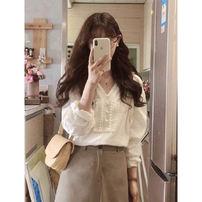 Unique Chic V-neck Long-sleeved Linen blouse top women - www.Shopthatapp.com