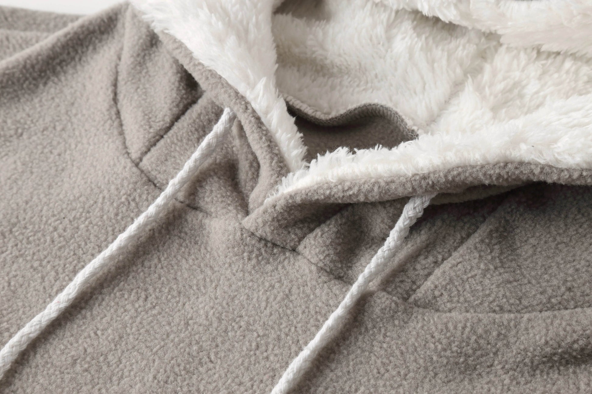 Sweatshirt With Pockets – Women’s Casual Solid Cat Lover Hoodie - www.Shopthatapp.com