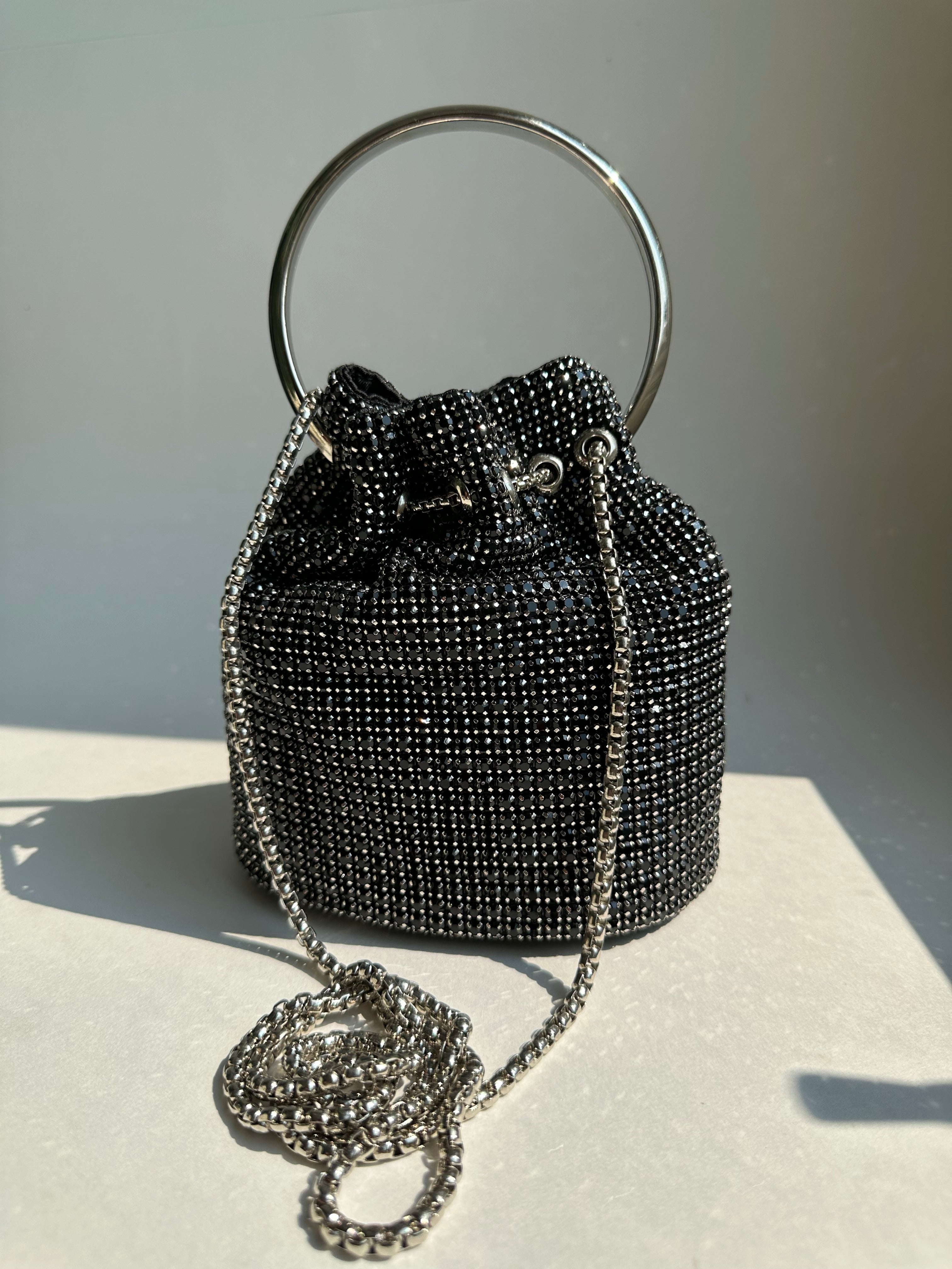 Glitz Glam - Black - www.Shopthatapp.com