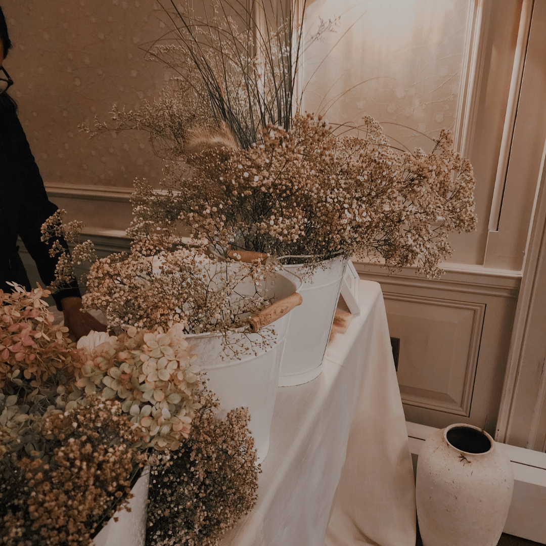 Des fleurs aux bouquets
