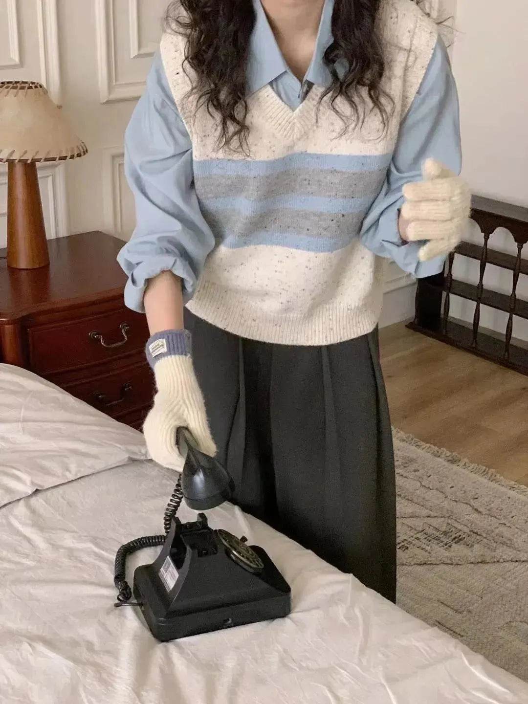 Cashmere Sleeveless V-neck Knitted Sweater Vest top for women - www.Shopthatapp.com