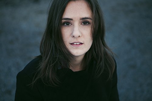 Bleu Nelson - www.Shopthatapp.com