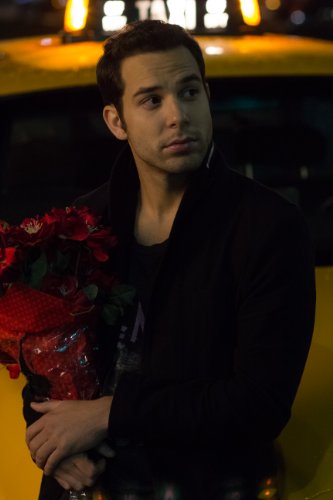 Cavemen (2013) - Blu-Ray (Used) - www.Shopthatapp.com